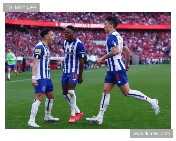 波尔图小胜马德拉国民 贝德纳雷克独中制胜球